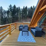 Jelen Villa *